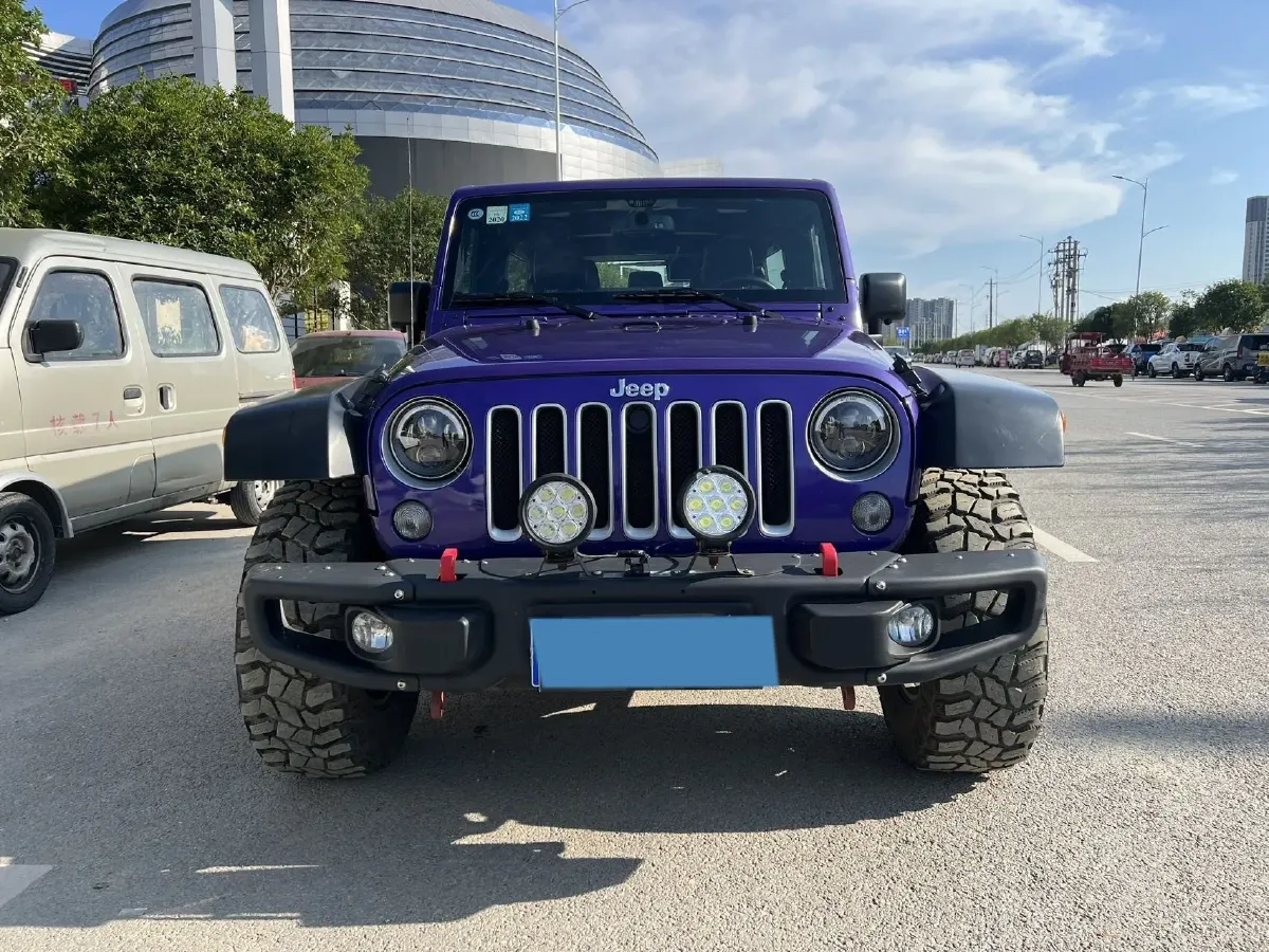 2017 Jeep Wrangler 3.0L 234HP V6 5AT,autocango,china used car exporter,china ev exporter,chinese used car exporter,chinese used ev exporter