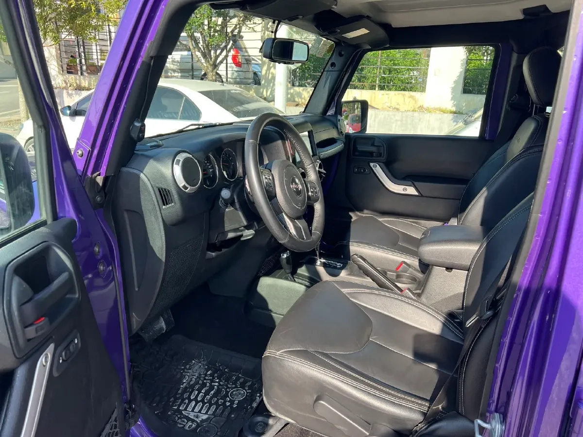 2017 Jeep Wrangler 3.0L 234HP V6 5AT,autocango,china used car exporter,china ev exporter,chinese used car exporter,chinese used ev exporter