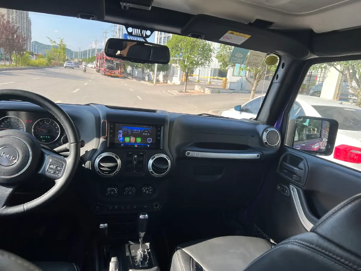 2017 Jeep Wrangler 3.0L 234HP V6 5AT,autocango,china used car exporter,china ev exporter,chinese used car exporter,chinese used ev exporter