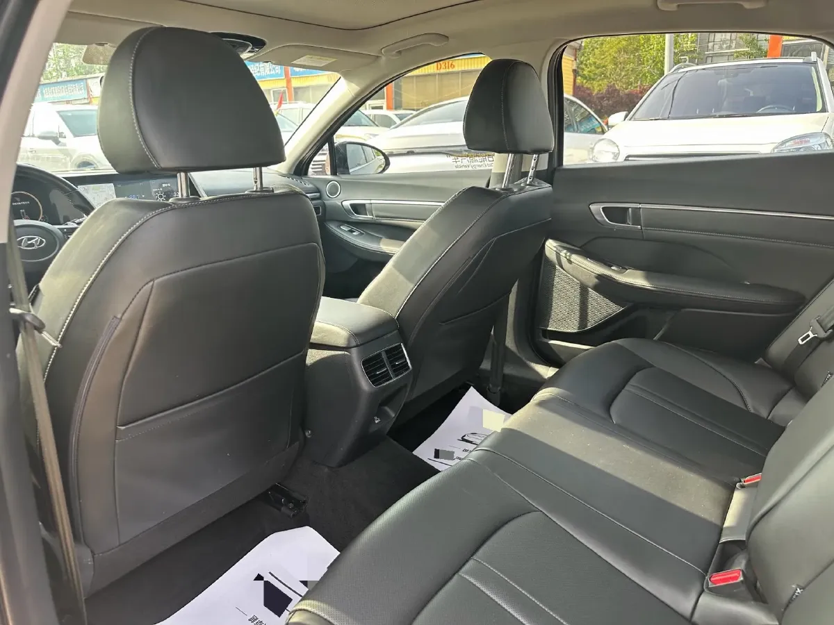 2020 Hyundai Sonata 1.5T 170HP L4 7DCT,autocango,china used car exporter,china ev exporter,chinese used car exporter,chinese used ev exporter