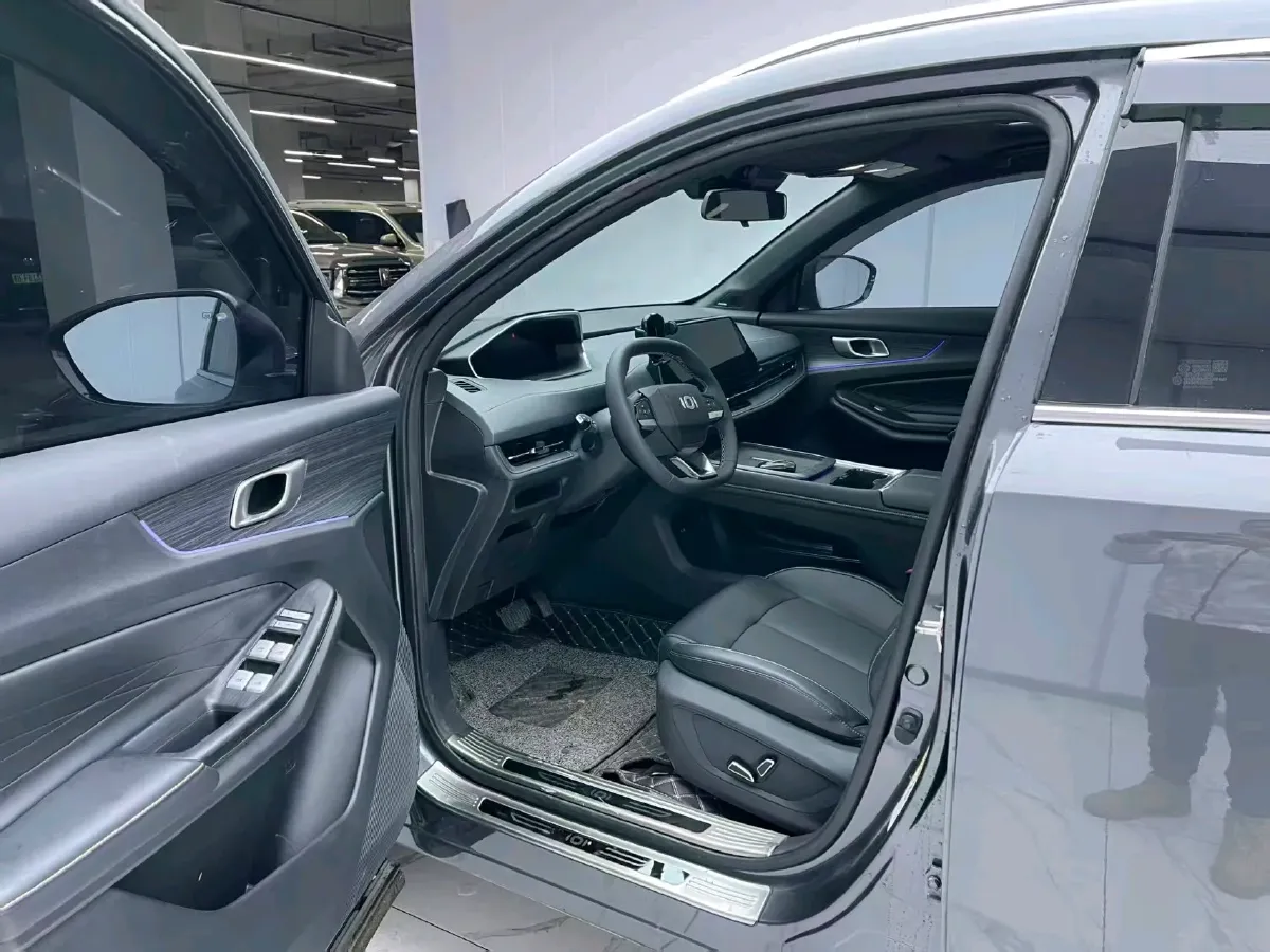 2024 ChangAn QiYuan Q05 Classic 1.5L 110HP L4 E-CVT PHEV 18.99KWH,autocango,china used car exporter,china ev exporter,chinese used car exporter,chinese used ev exporter