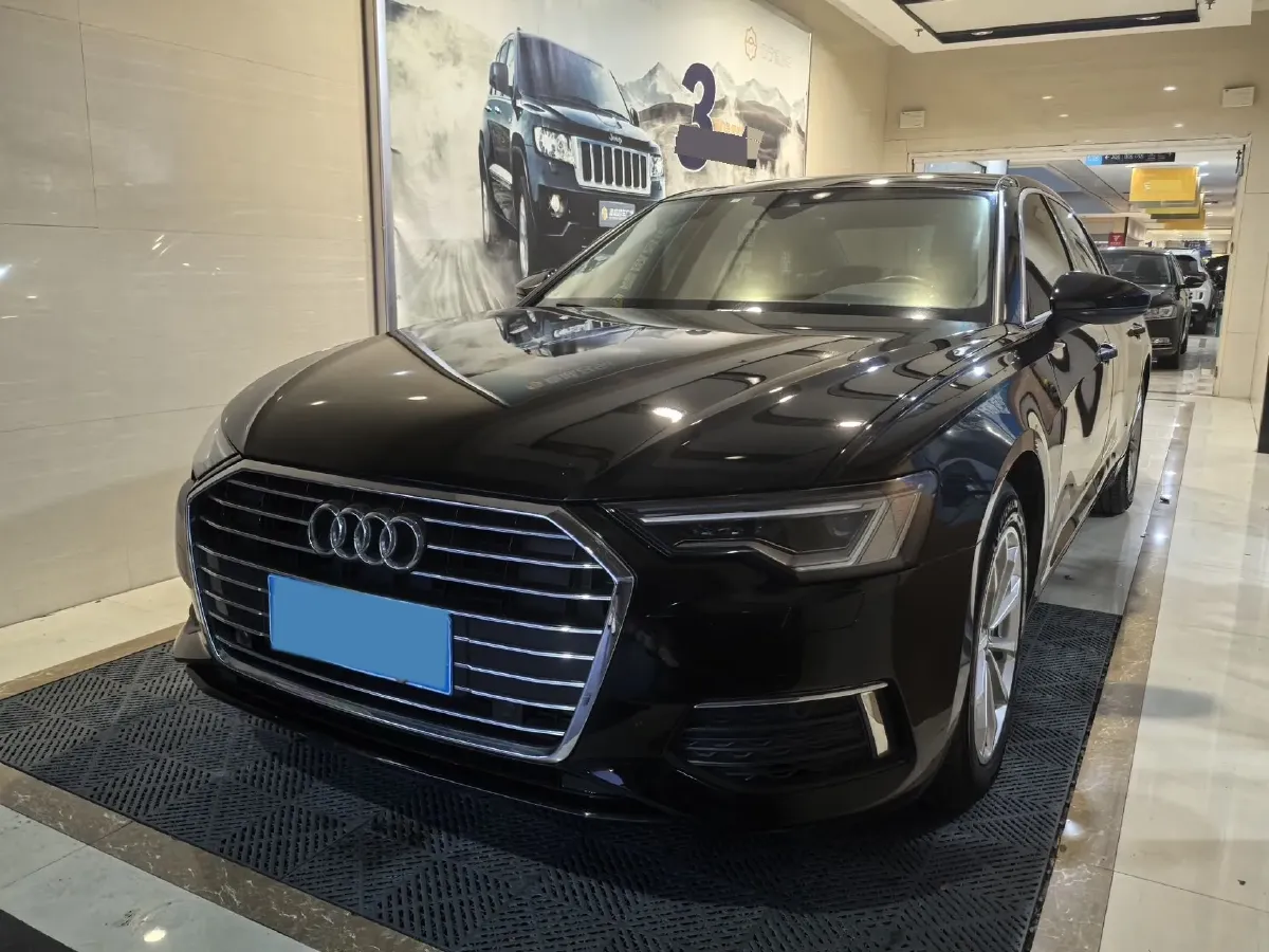 2020 Audi A6L 2.0T 190HP L4 7DCT,autocango,china used car exporter,china ev exporter,chinese used car exporter,chinese used ev exporter