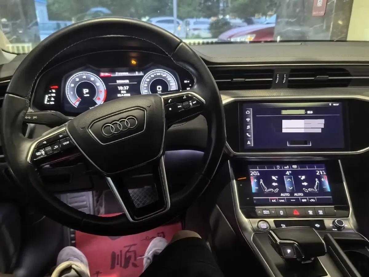 2020 Audi A6L 2.0T 190HP L4 7DCT,autocango,china used car exporter,china ev exporter,chinese used car exporter,chinese used ev exporter