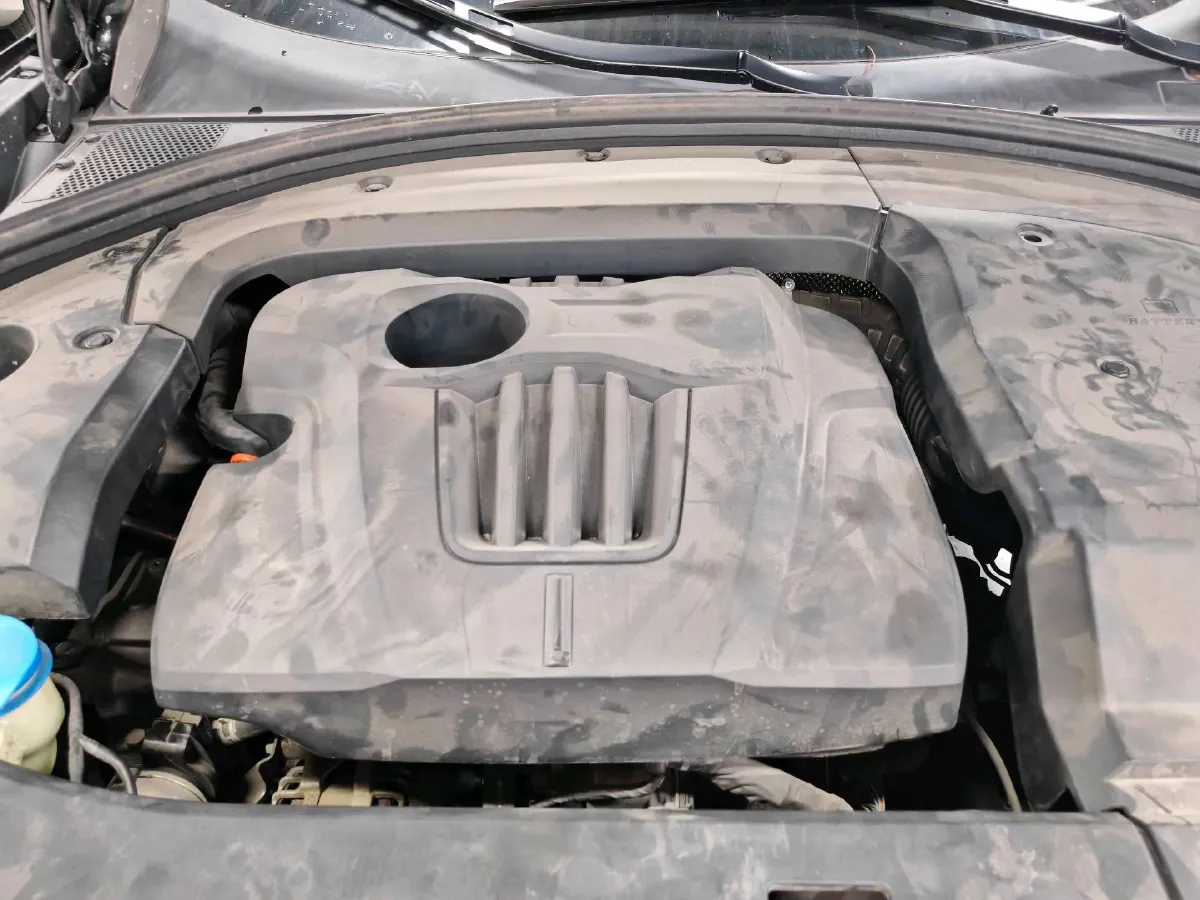 2020 WEY VV7 2.0T 227HP L4 7DCT,autocango,china used car exporter,china ev exporter,chinese used car exporter,chinese used ev exporter