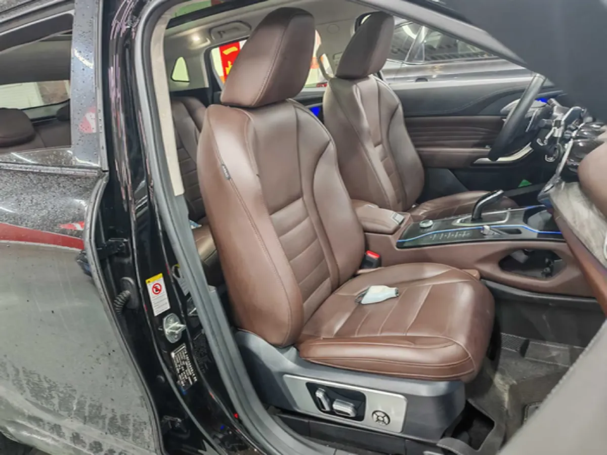 2020 WEY VV7 2.0T 227HP L4 7DCT,autocango,china used car exporter,china ev exporter,chinese used car exporter,chinese used ev exporter