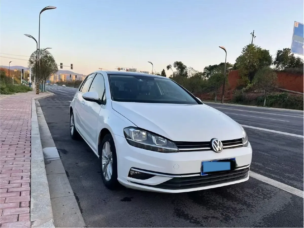 2018 Volkswagen Golf 1.4T 131HP L4 7DCT,autocango,china used car exporter,china ev exporter,chinese used car exporter,chinese used ev exporter