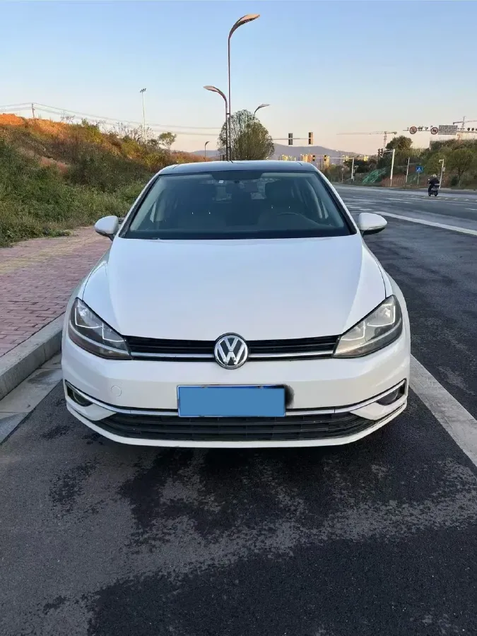 2018 Volkswagen Golf 1.4T 131HP L4 7DCT,autocango,china used car exporter,china ev exporter,chinese used car exporter,chinese used ev exporter
