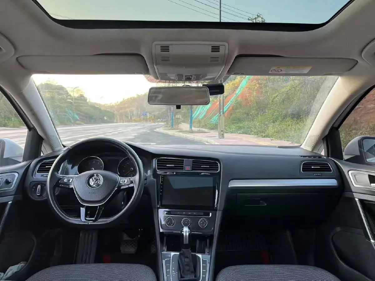 2018 Volkswagen Golf 1.4T 131HP L4 7DCT,autocango,china used car exporter,china ev exporter,chinese used car exporter,chinese used ev exporter