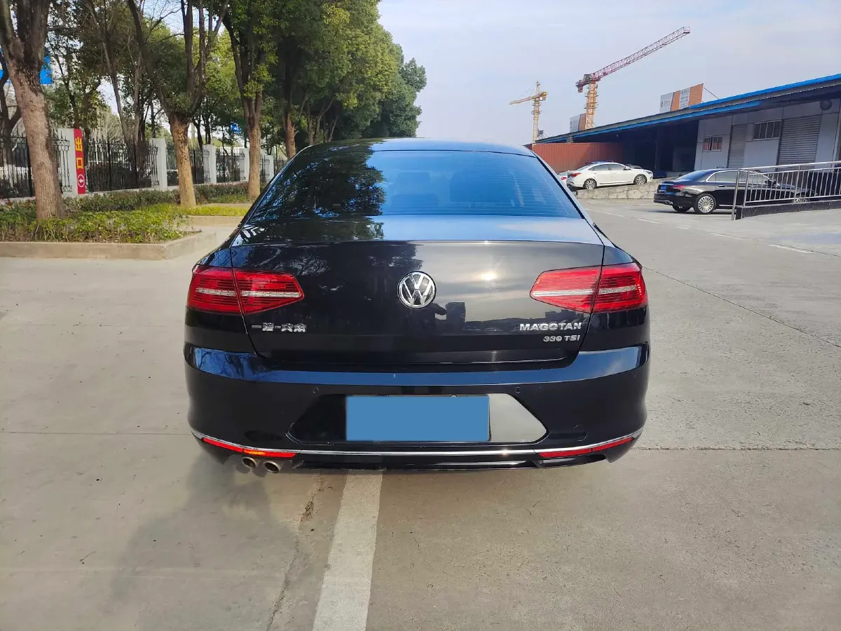 2018 Volkswagen Magotan 1.8T 180HP L4 7DCT,autocango,china used car exporter,china ev exporter,chinese used car exporter,chinese used ev exporter