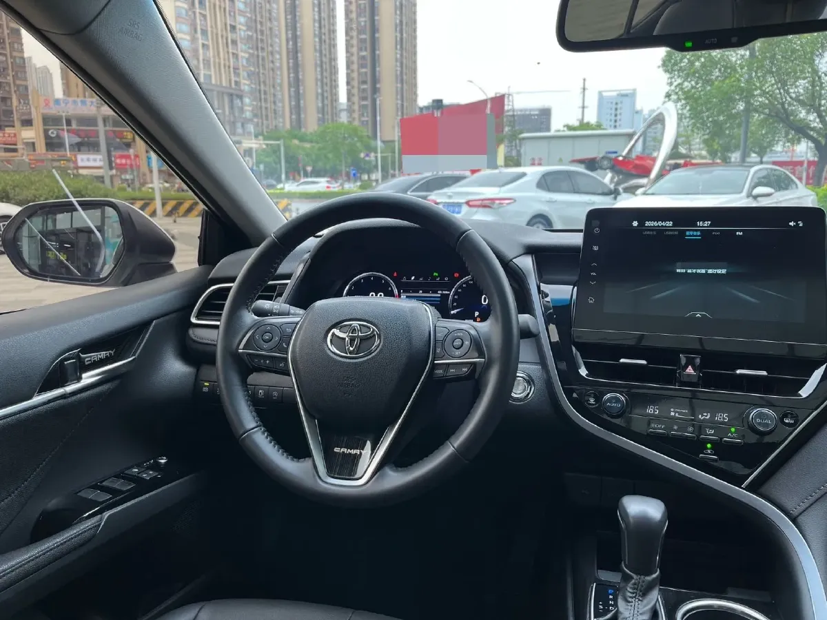 2021 Toyota Camry 2.5L 209HP L4 8AT,autocango,china used car exporter,china ev exporter,chinese used car exporter,chinese used ev exporter