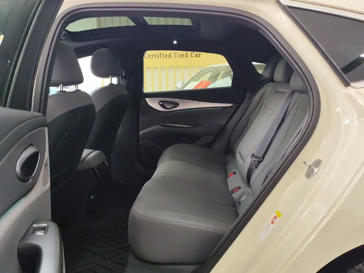 2025 BYD Seal07 DM-i 1.5L 101HP L4 E-CVT PHEV 17.6KWH,autocango,china used car exporter,china ev exporter,chinese used car exporter,chinese used ev exporter