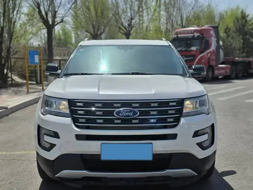 2016 Ford Explorer 2.3T 276HP L4 6AT,autocango,china used car exporter,china ev exporter,chinese used car exporter,chinese used ev exporter