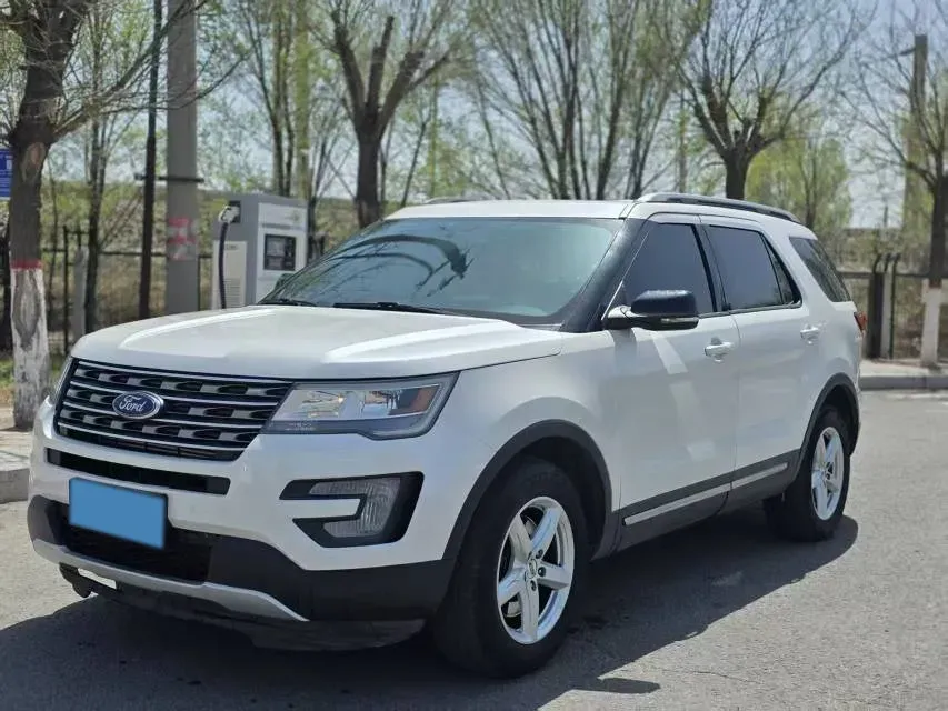 2016 Ford Explorer 2.3T 276HP L4 6AT,autocango,china used car exporter,china ev exporter,chinese used car exporter,chinese used ev exporter