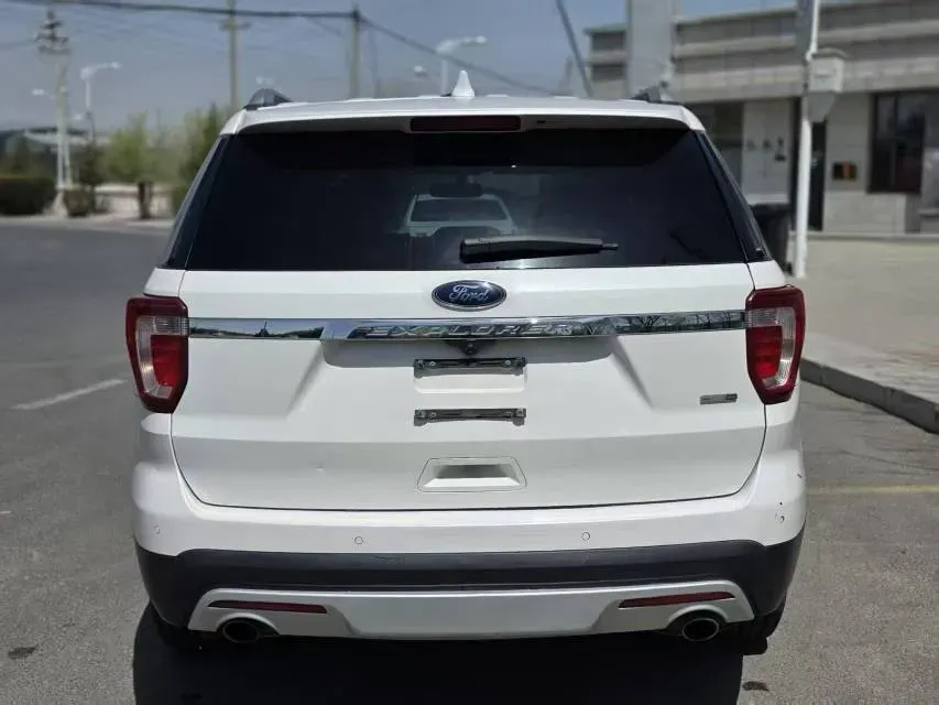 2016 Ford Explorer 2.3T 276HP L4 6AT,autocango,china used car exporter,china ev exporter,chinese used car exporter,chinese used ev exporter