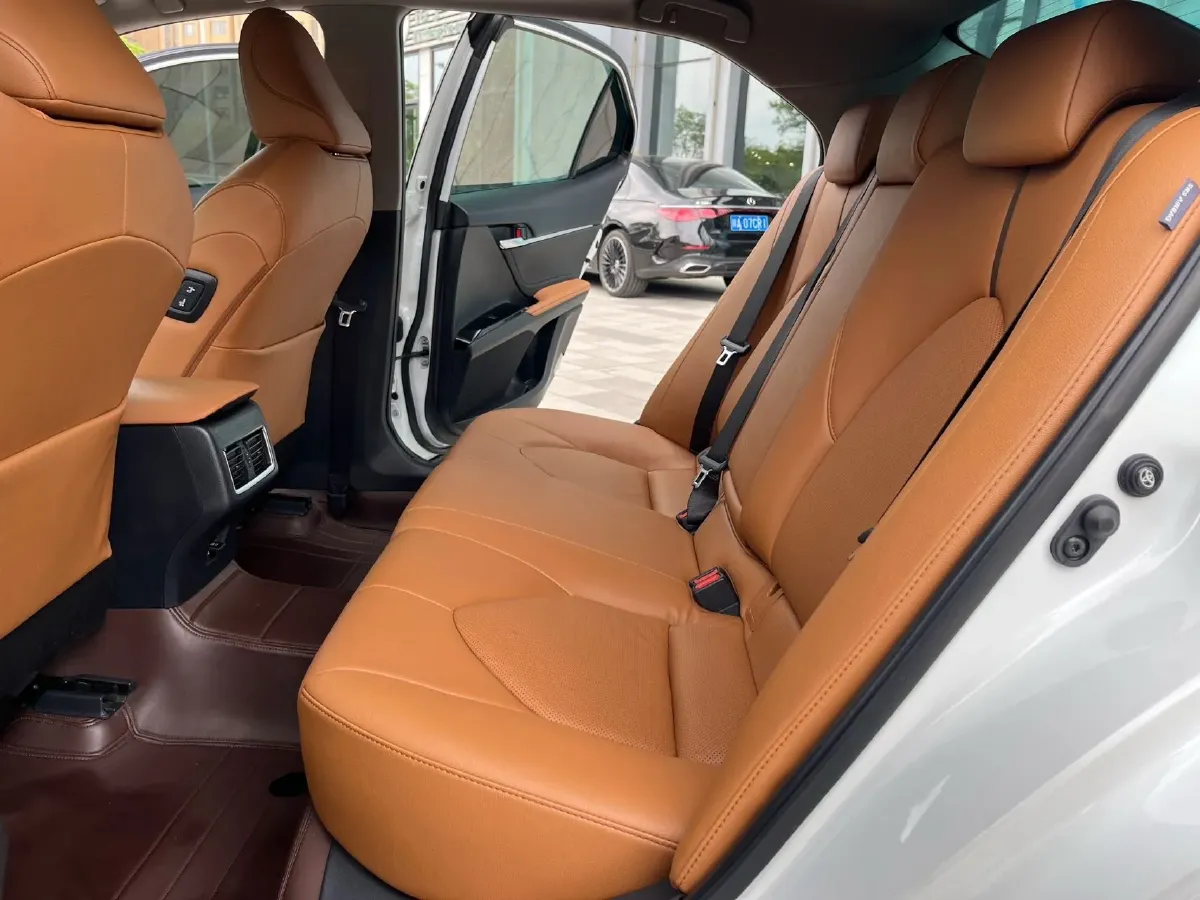 2021 Toyota Camry 2.0L 178HP L4 CVT,autocango,china used car exporter,china ev exporter,chinese used car exporter,chinese used ev exporter