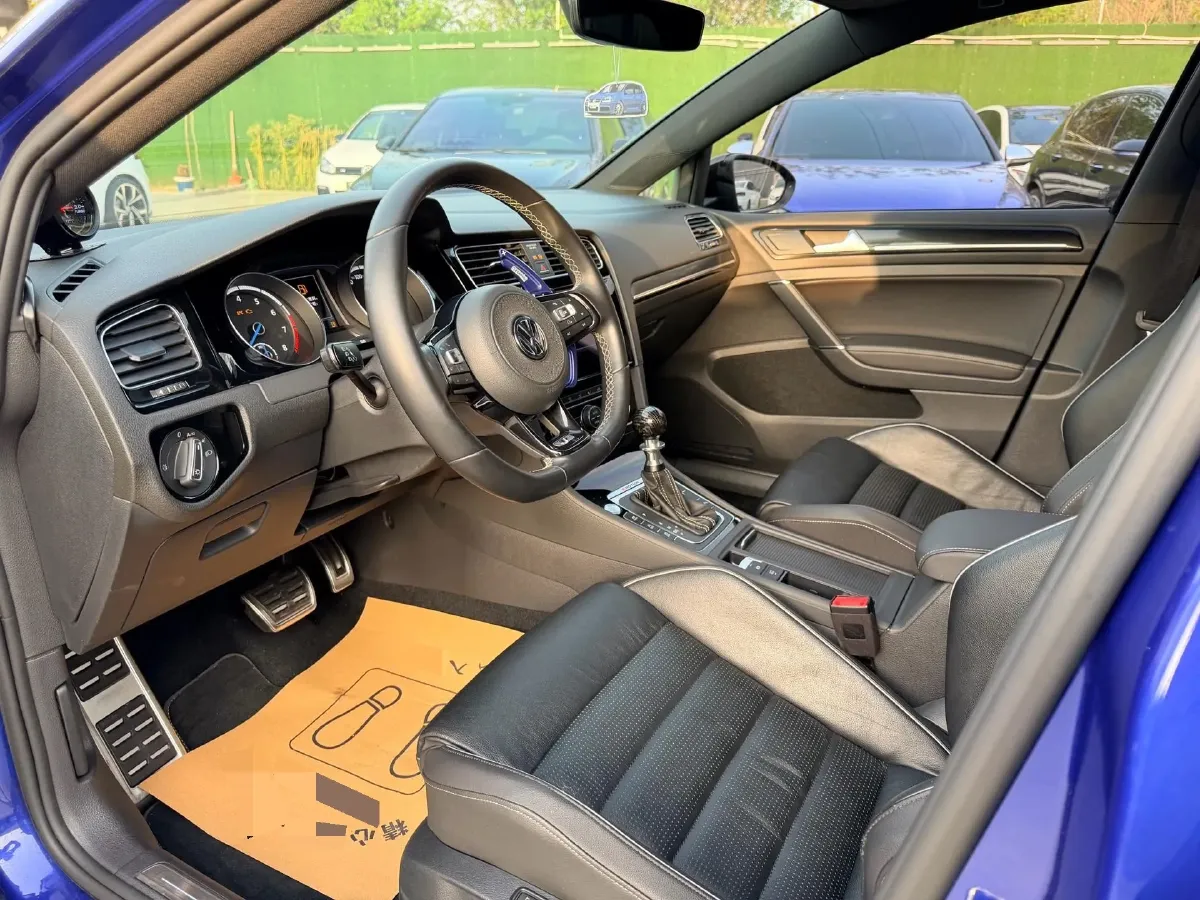 2017 Volkswagen Golf 2.0T 290HP L4 7DCT,autocango,china used car exporter,china ev exporter,chinese used car exporter,chinese used ev exporter