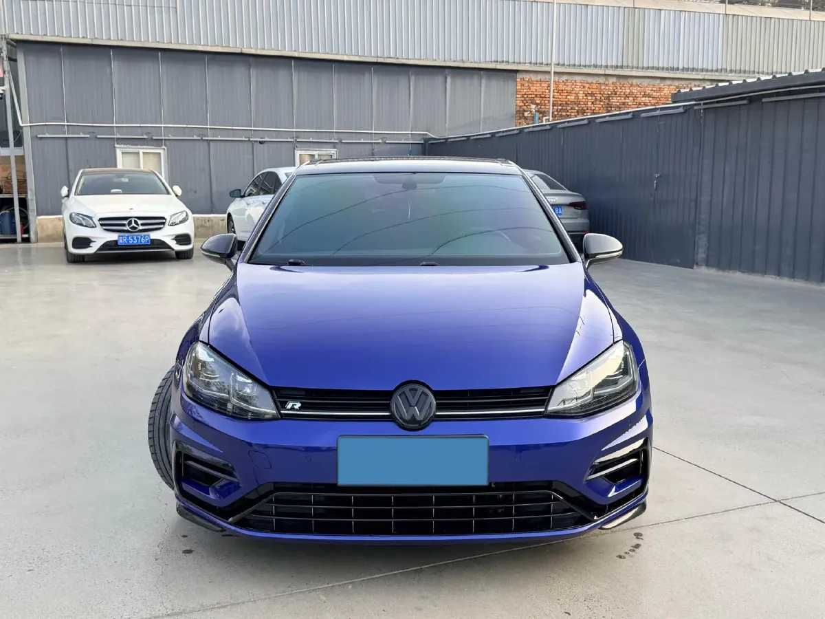 2017 Volkswagen Golf 2.0T 290HP L4 7DCT,autocango,china used car exporter,china ev exporter,chinese used car exporter,chinese used ev exporter