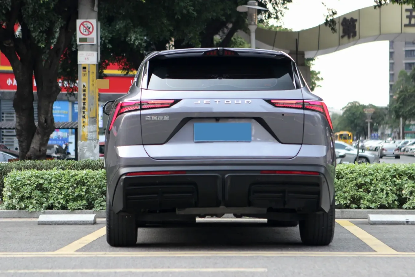 2022 Jetour DASHING 1.6T 197HP L4 7DCT,autocango,china used car exporter,china ev exporter,chinese used car exporter,chinese used ev exporter