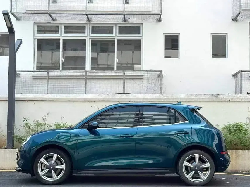 2022 ChangAn CS75 Plus 1.5T 178HP L4 6AT,autocango,china used car exporter,china ev exporter,chinese used car exporter,chinese used ev exporter