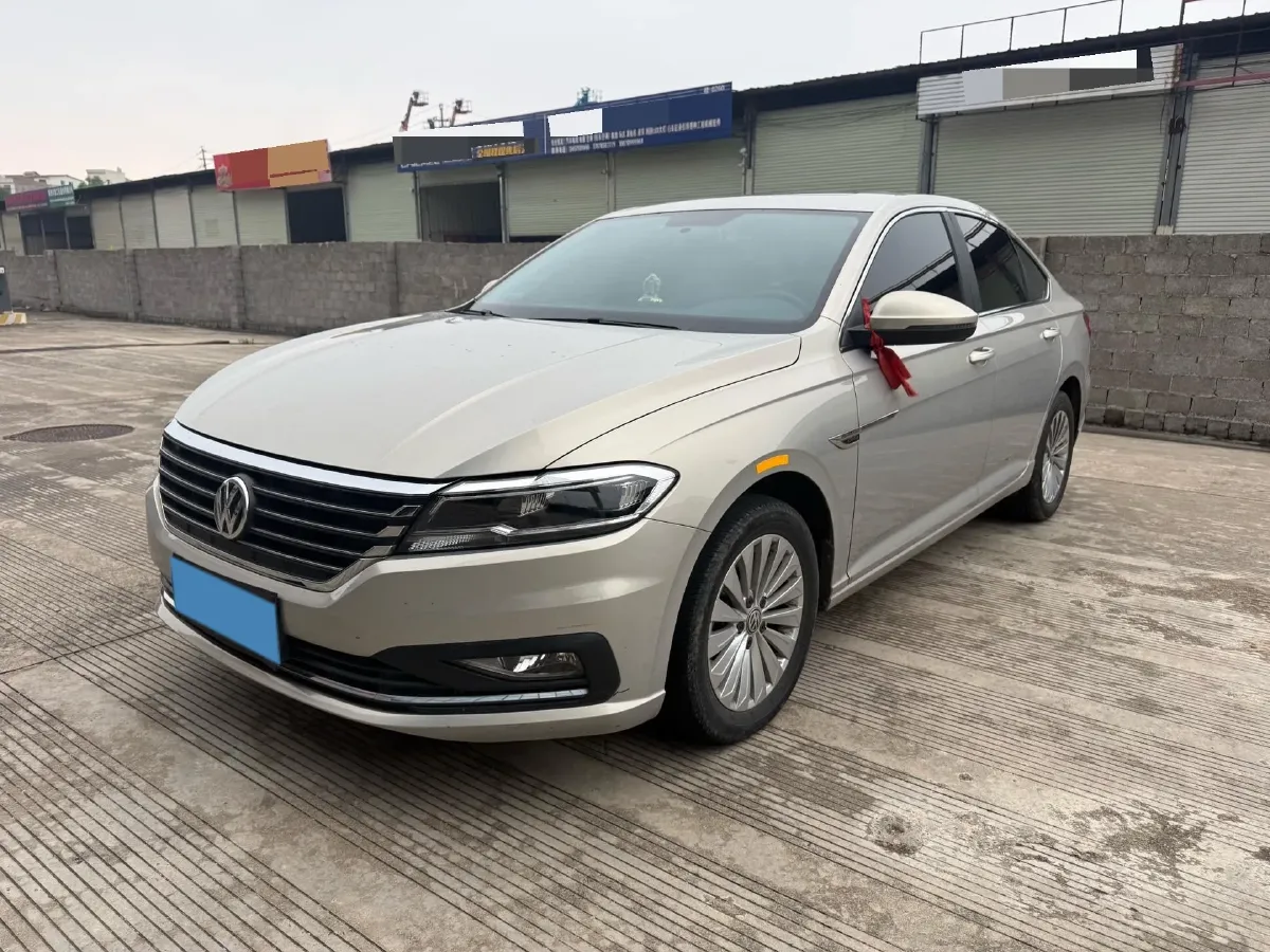 2018 Skoda Karoq 1.4T 150HP L4 7DCT,autocango,china used car exporter,china ev exporter,chinese used car exporter,chinese used ev exporter