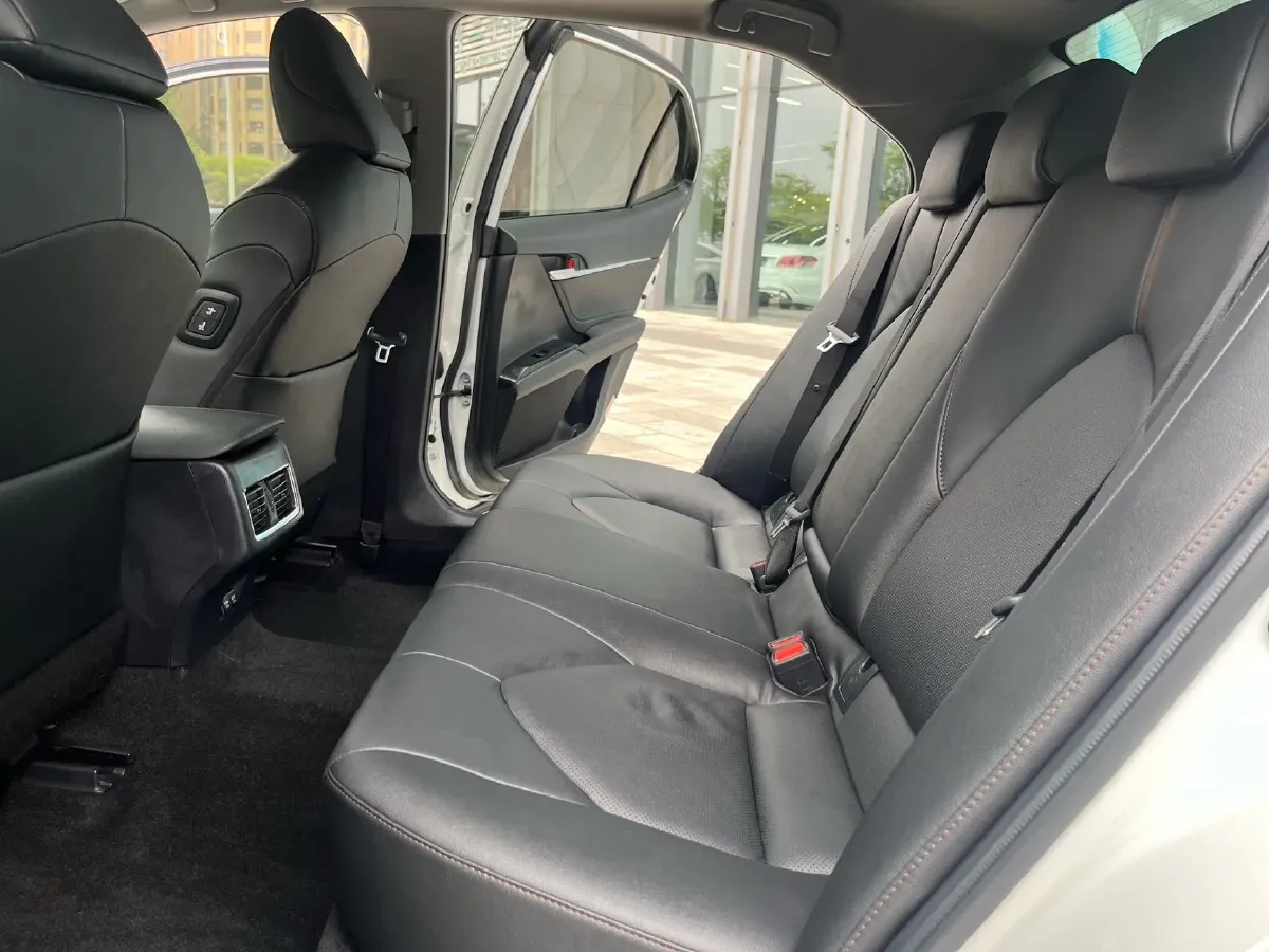 2021 Toyota Camry 2.0L 178HP L4 CVT,autocango,china used car exporter,china ev exporter,chinese used car exporter,chinese used ev exporter