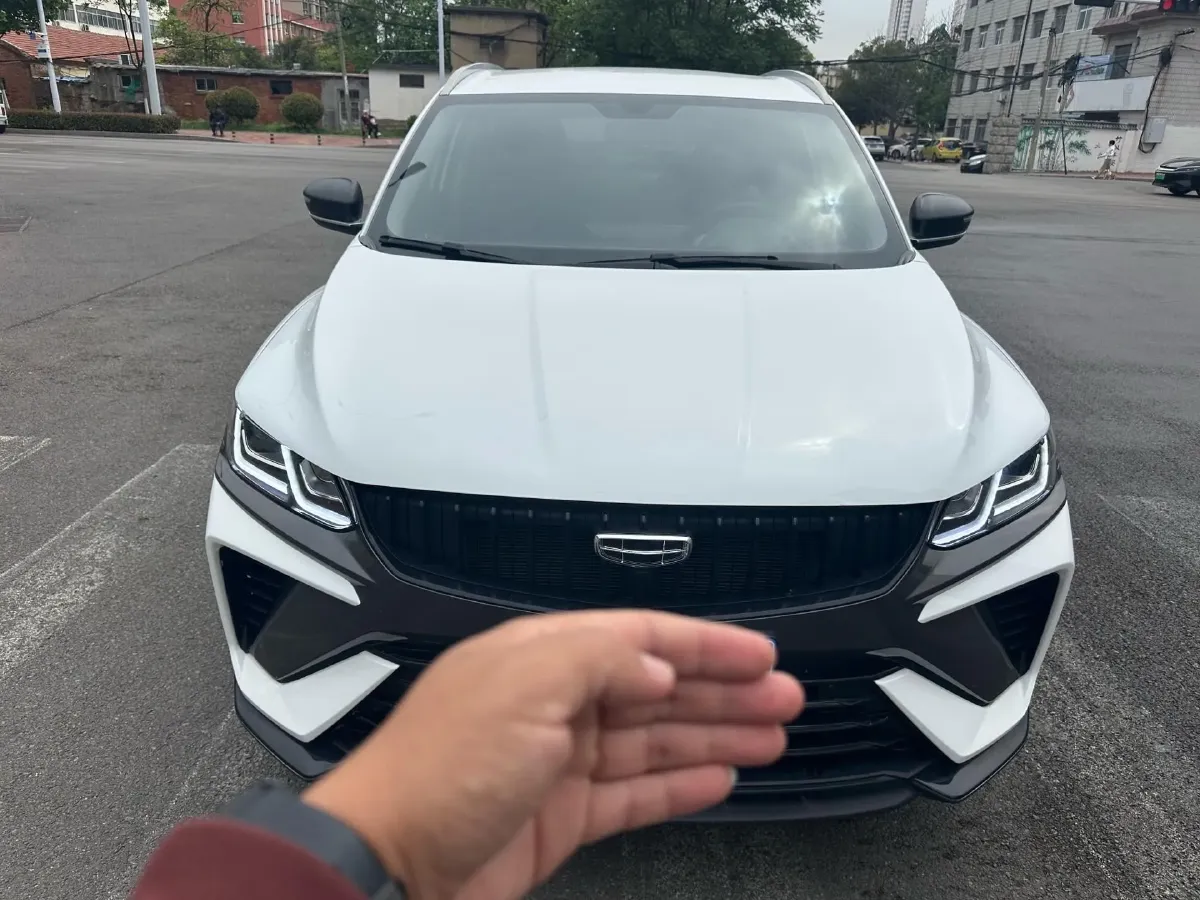 2023 Geely Coolray 1.5T 181HP L4 7DCT,autocango,china used car exporter,china ev exporter,chinese used car exporter,chinese used ev exporter