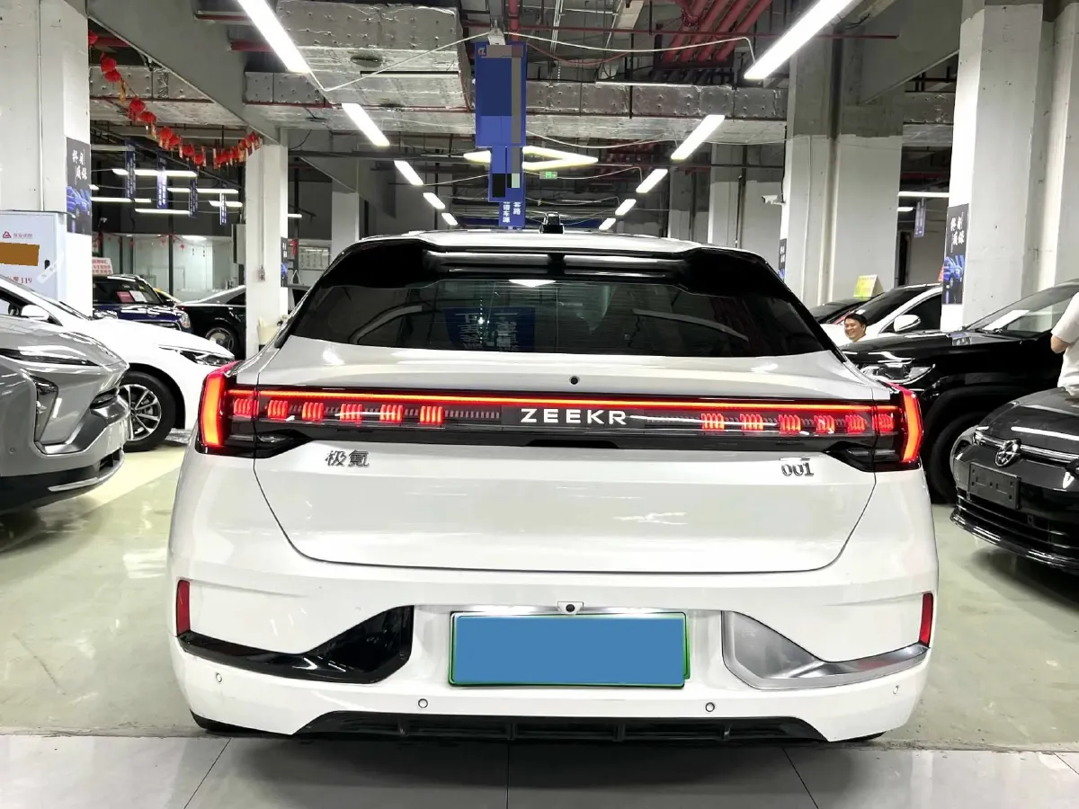 2022 Zeekr 001 BEV 100KWH,autocango,china used car exporter,china ev exporter,chinese used car exporter,chinese used ev exporter