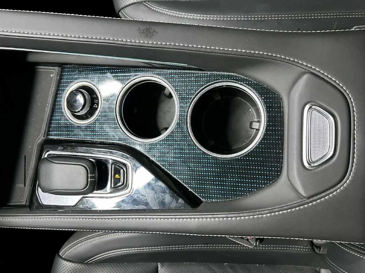 2022 Zeekr 001 BEV 100KWH,autocango,china used car exporter,china ev exporter,chinese used car exporter,chinese used ev exporter