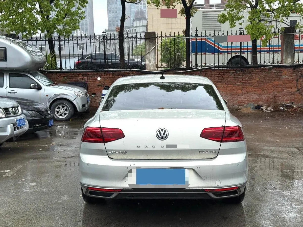 2020 Volkswagen Magotan 2.0T 186HP L4 7DCT,autocango,china used car exporter,china ev exporter,chinese used car exporter,chinese used ev exporter