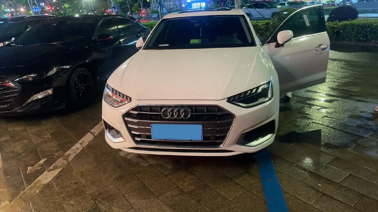 2020 Audi A4L 2.0T 190HP L4 7DCT,autocango,china used car exporter,china ev exporter,chinese used car exporter,chinese used ev exporter
