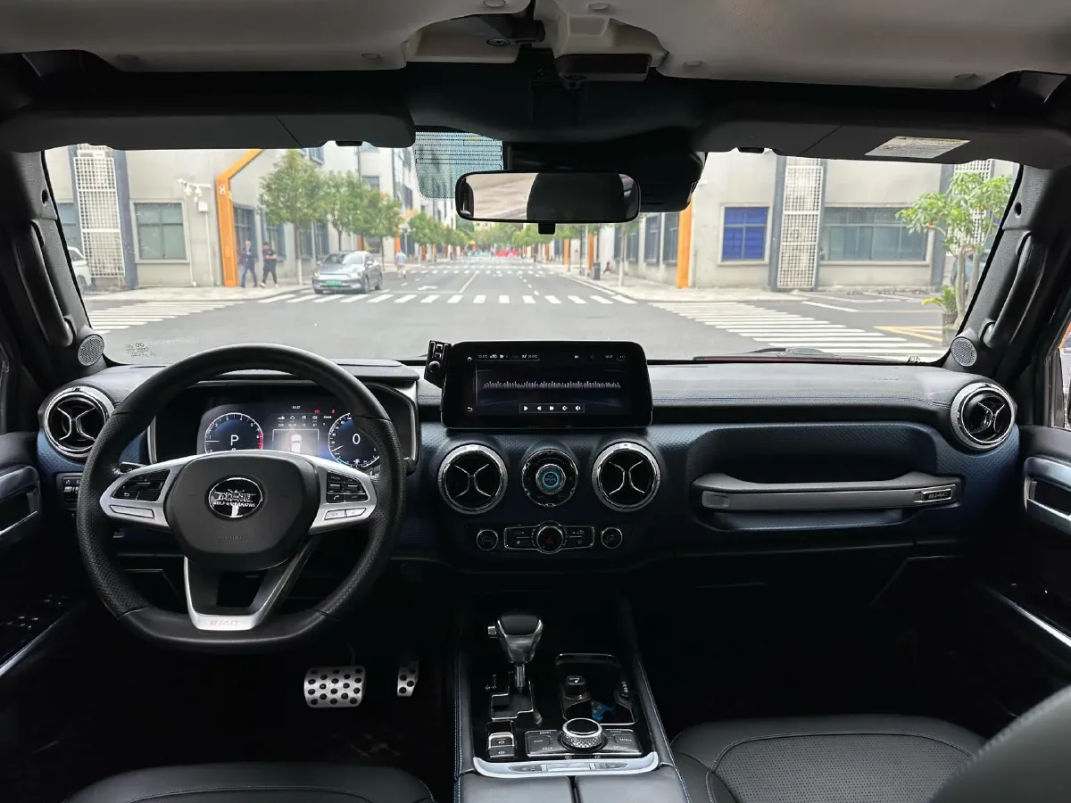 2019 Beijing BJ40 2.3T 231HP L4 6AT,autocango,china used car exporter,china ev exporter,chinese used car exporter,chinese used ev exporter