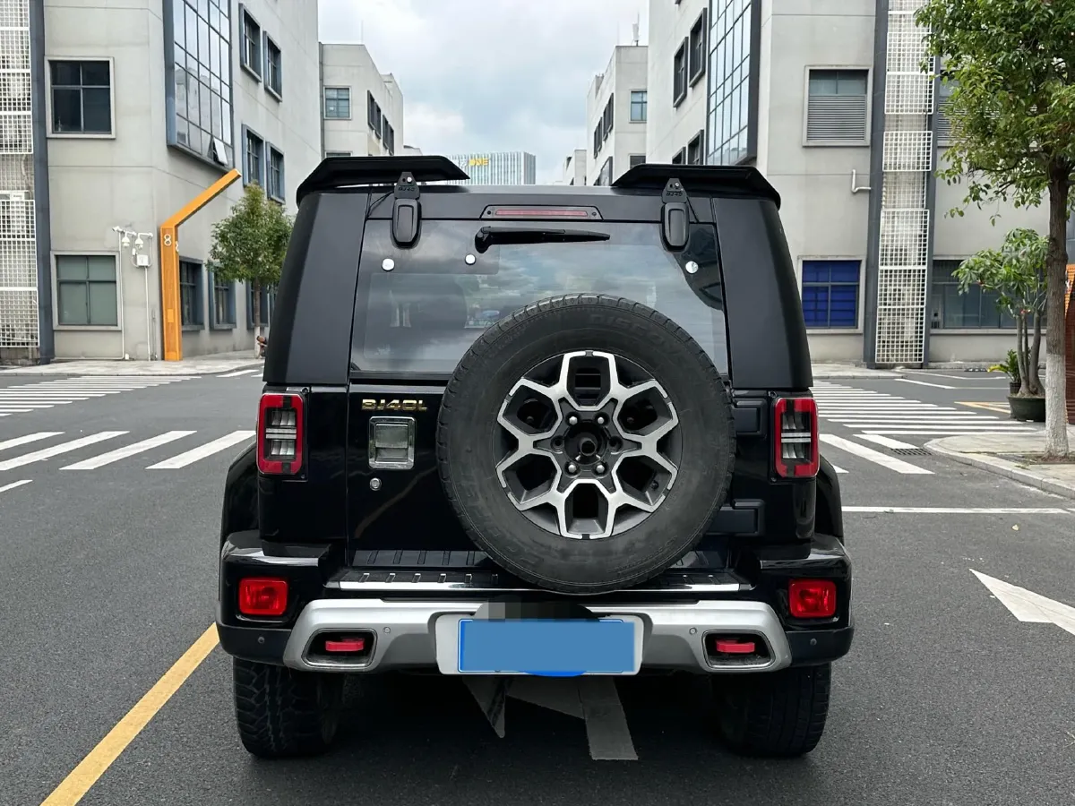2019 Beijing BJ40 2.3T 231HP L4 6AT,autocango,china used car exporter,china ev exporter,chinese used car exporter,chinese used ev exporter