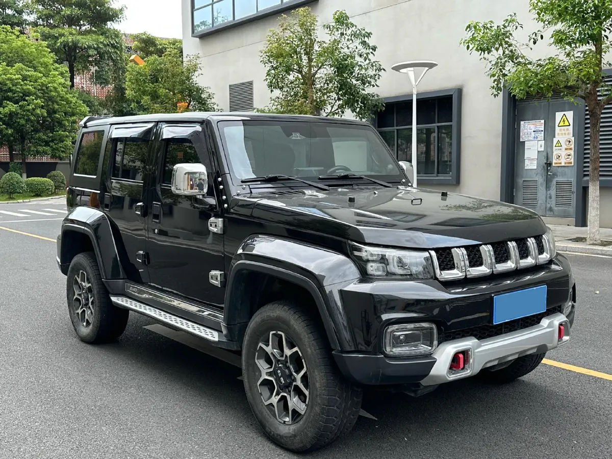 2019 Beijing BJ40 2.3T 231HP L4 6AT,autocango,china used car exporter,china ev exporter,chinese used car exporter,chinese used ev exporter