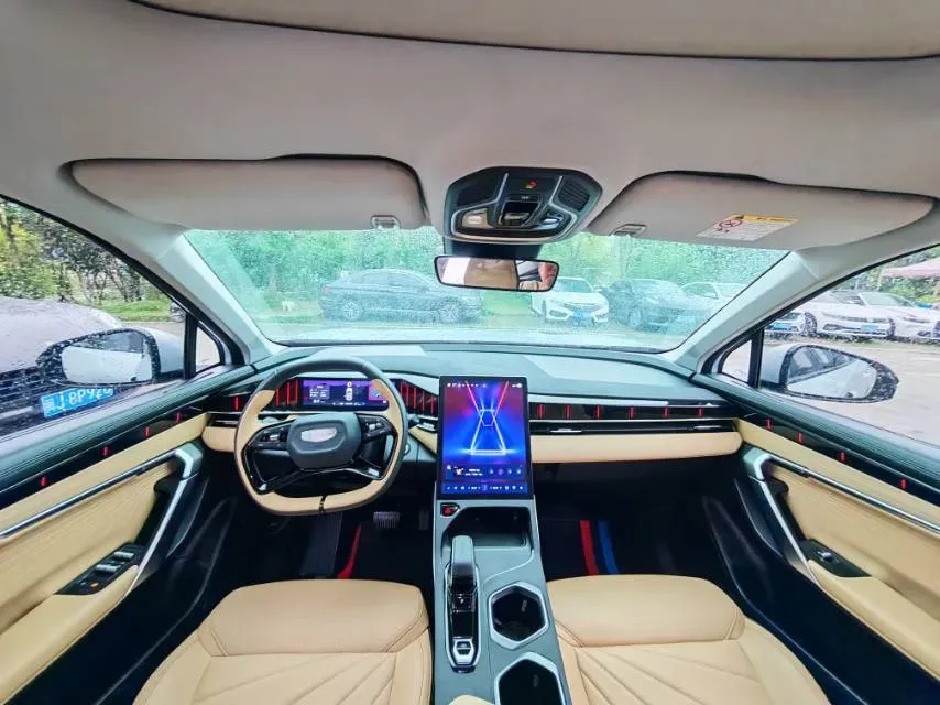 2023 Geely StarRay 1.5T 181HP L4 7DCT,autocango,china used car exporter,china ev exporter,chinese used car exporter,chinese used ev exporter