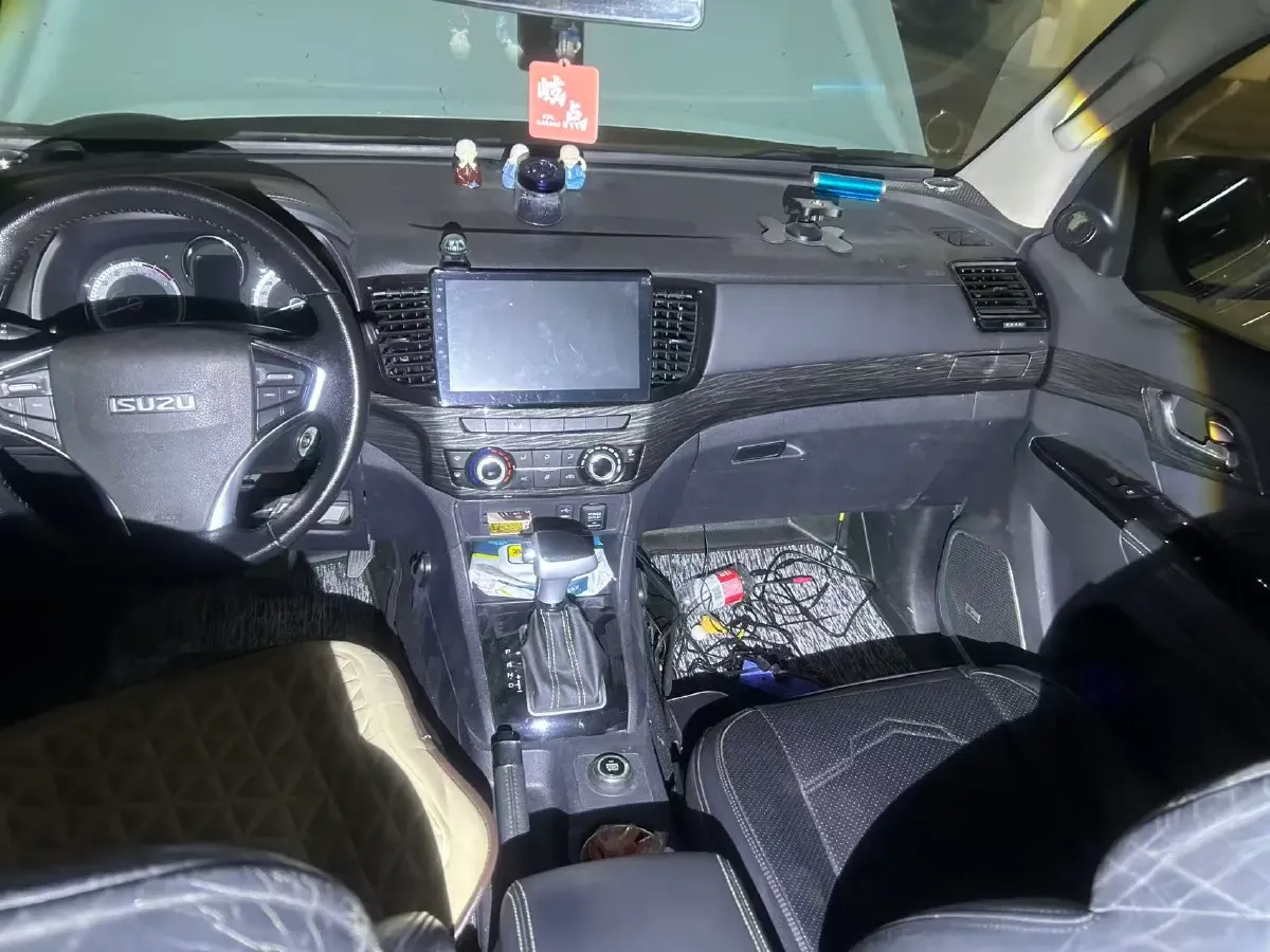 2018 Isuzu Mu-X 1.9T 163HP L4 6AT,autocango,china used car exporter,china ev exporter,chinese used car exporter,chinese used ev exporter