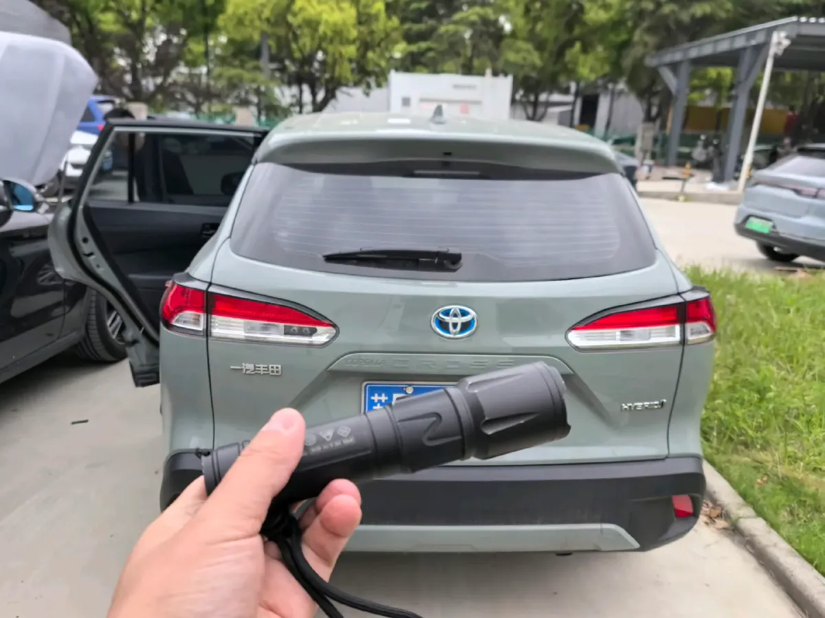 2023 Toyota Corolla Cross 2.0L 152HP L4 E-CVT Hybrid,autocango,china used car exporter,china ev exporter,chinese used car exporter,chinese used ev exporter