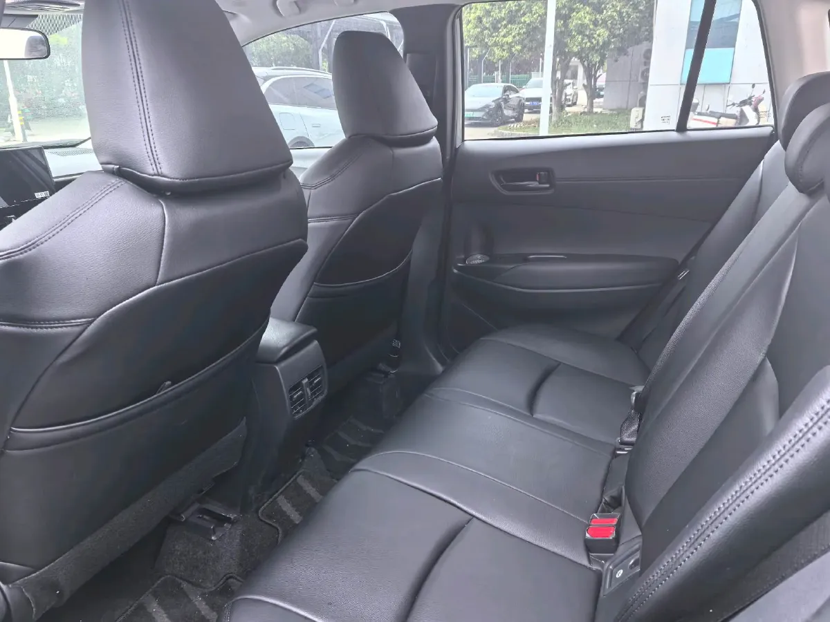 2023 Toyota Corolla Cross 2.0L 152HP L4 E-CVT Hybrid,autocango,china used car exporter,china ev exporter,chinese used car exporter,chinese used ev exporter