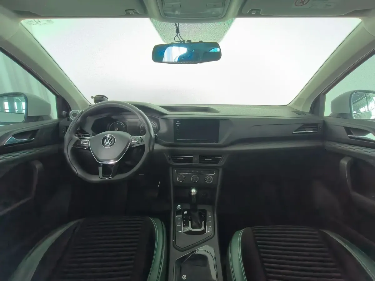 2021 Volkswagen Tharu 1.4T 150HP L4 7DCT,autocango,china used car exporter,china ev exporter,chinese used car exporter,chinese used ev exporter