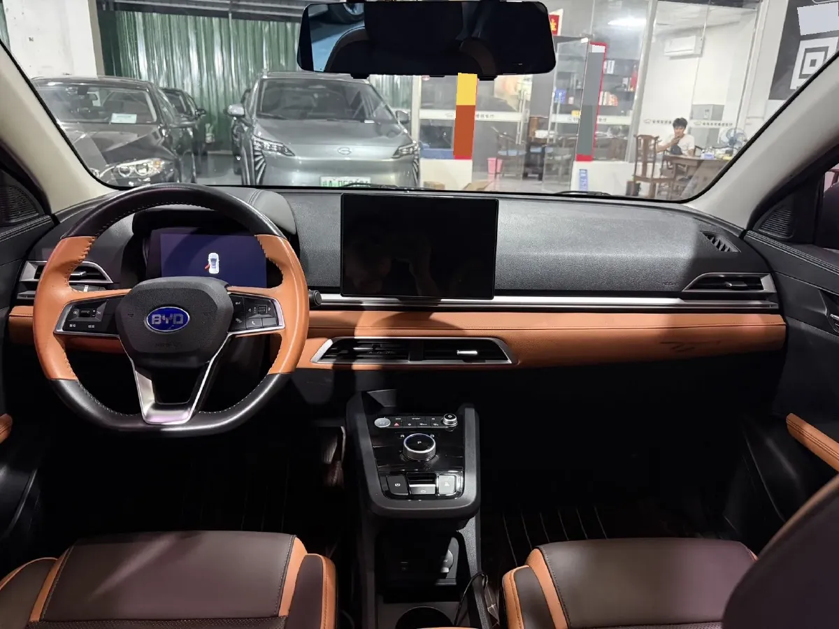 2021 Geely Azkarra 1.8T 184HP L4 7DCT,autocango,china used car exporter,china ev exporter,chinese used car exporter,chinese used ev exporter