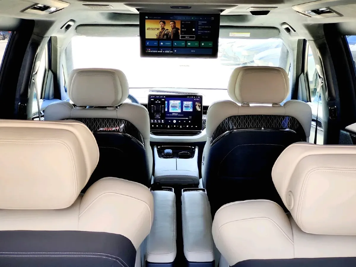 2022 Zeekr 009 BEV 116KWH,autocango,china used car exporter,china ev exporter,chinese used car exporter,chinese used ev exporter