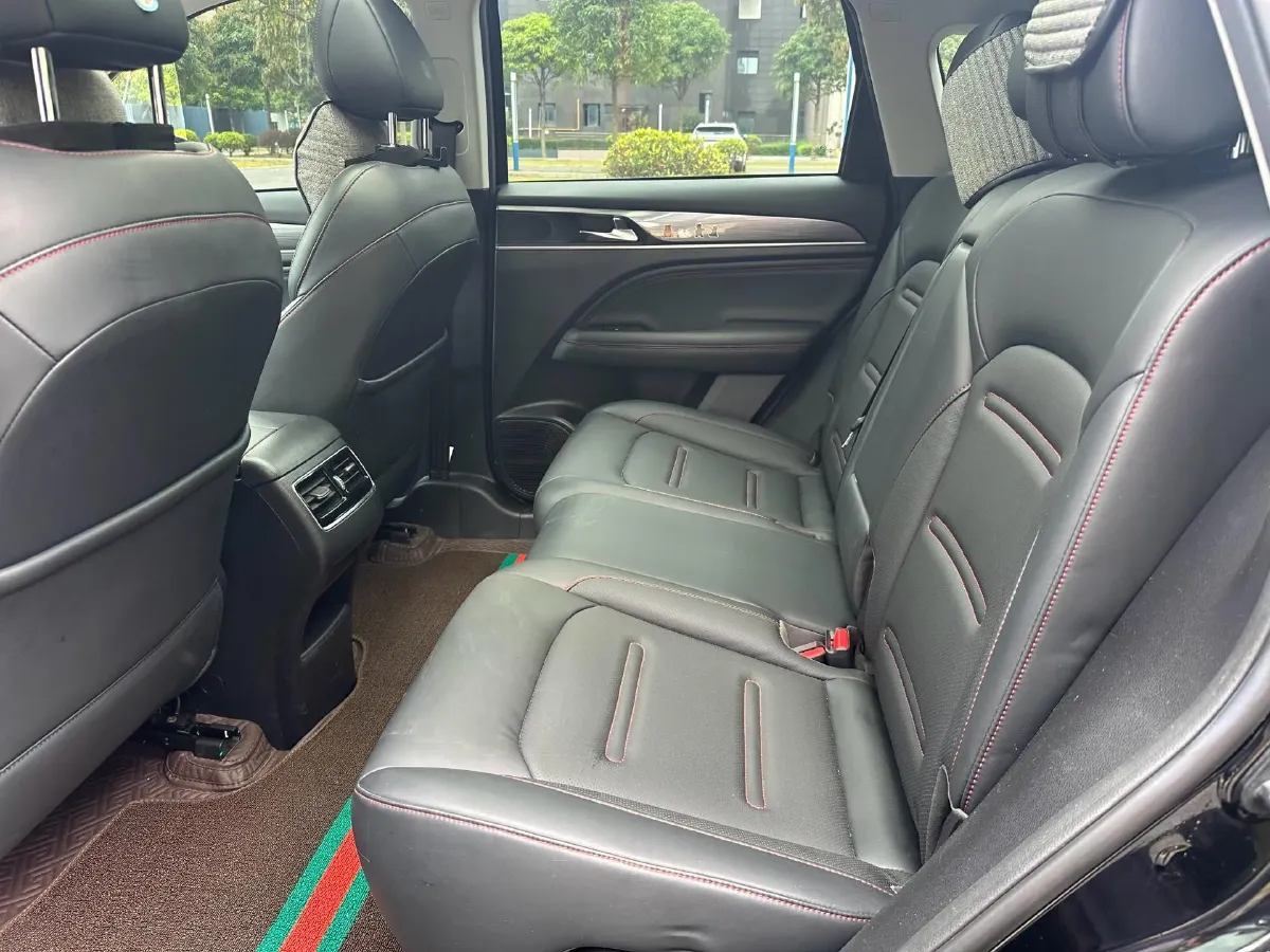 2021 GAC Trumpchi GS4 Plus 2.0T 252HP L4 6AT,autocango,china used car exporter,china ev exporter,chinese used car exporter,chinese used ev exporter