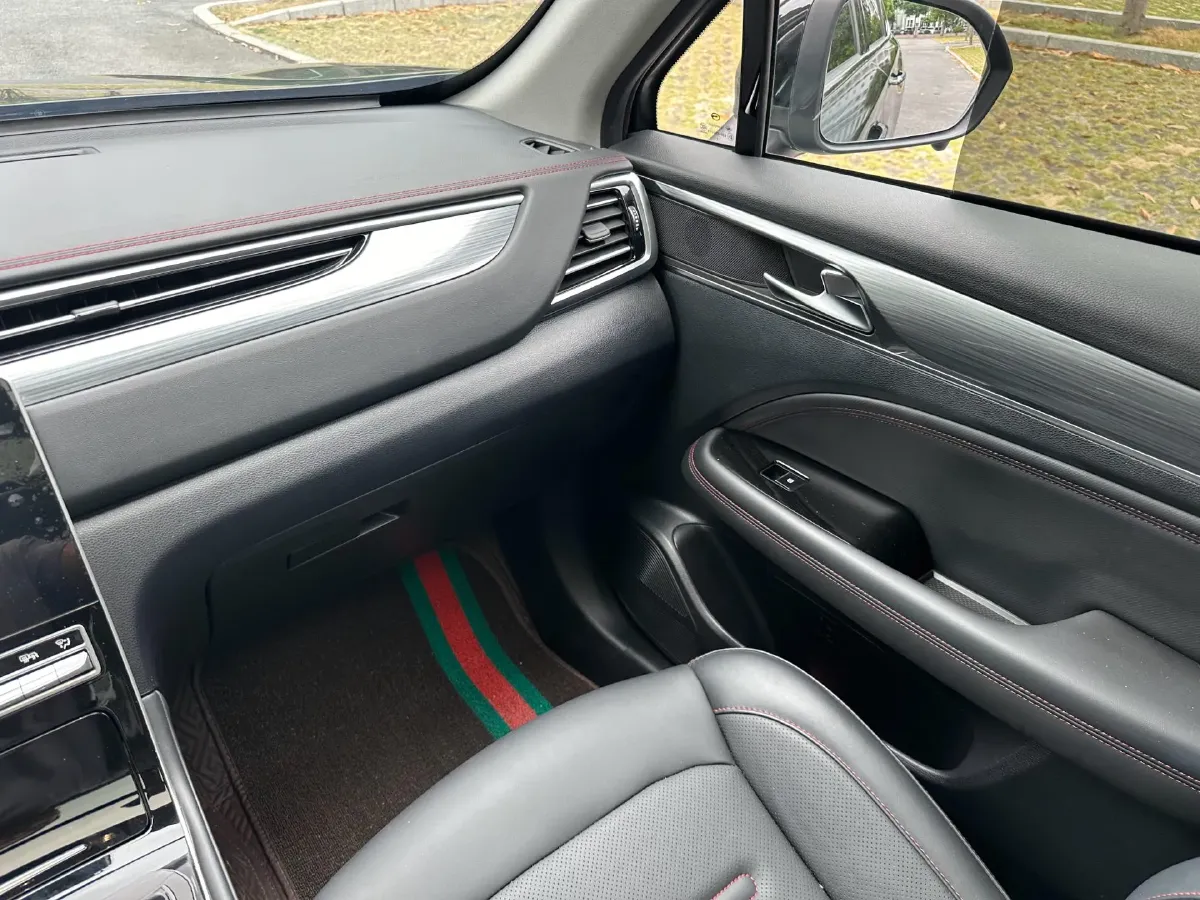 2021 GAC Trumpchi GS4 Plus 2.0T 252HP L4 6AT,autocango,china used car exporter,china ev exporter,chinese used car exporter,chinese used ev exporter