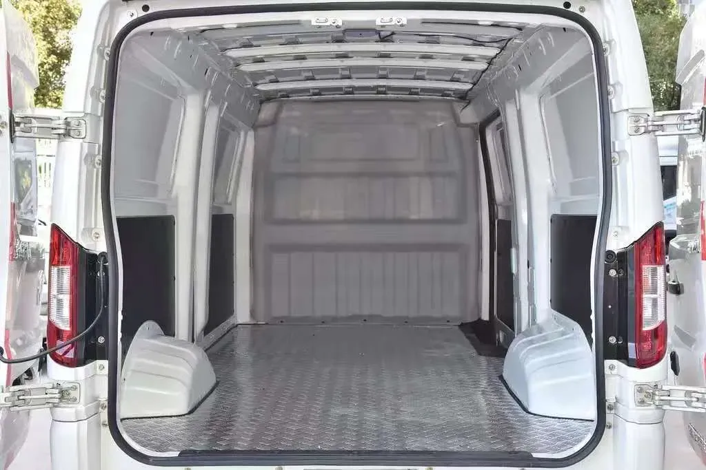 2023 Foton Elf E7 BEV 95HP BEV 41.86KWH,autocango,china used car exporter,china ev exporter,chinese used car exporter,chinese used ev exporter