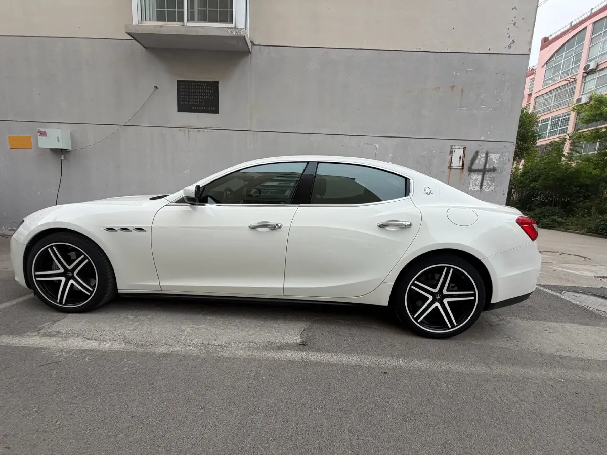 2017 Maserati Ghibli 3.0T 350HP V6 8AT,autocango,china used car exporter,china ev exporter,chinese used car exporter,chinese used ev exporter