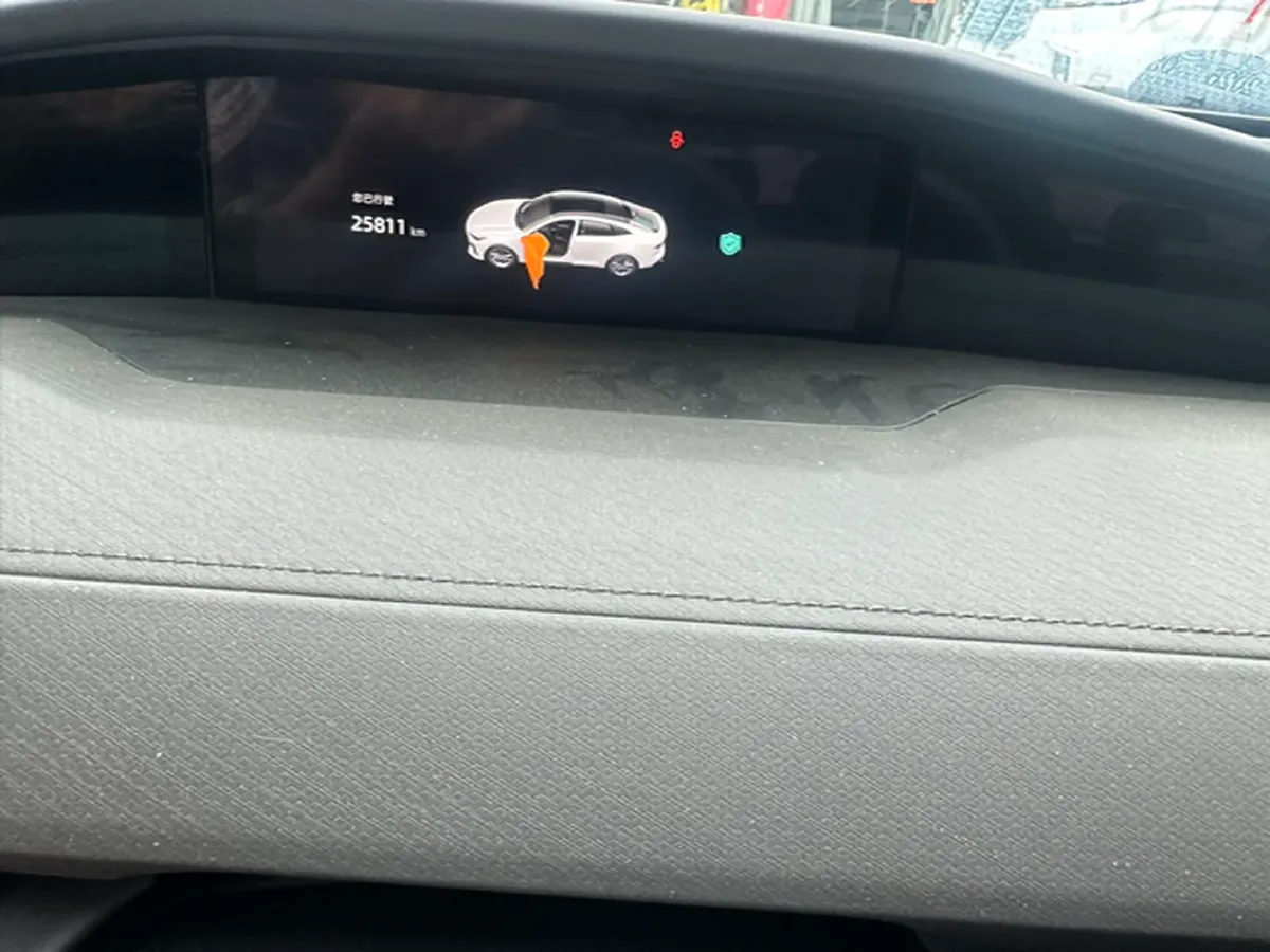 2023 ChangAn UNI-V 1.5T 188HP L4 7DCT,autocango,china used car exporter,china ev exporter,chinese used car exporter,chinese used ev exporter