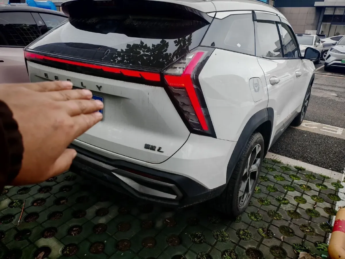 2023 Geely StarRay 2.0T 218HP L4 7DCT,autocango,china used car exporter,china ev exporter,chinese used car exporter,chinese used ev exporter