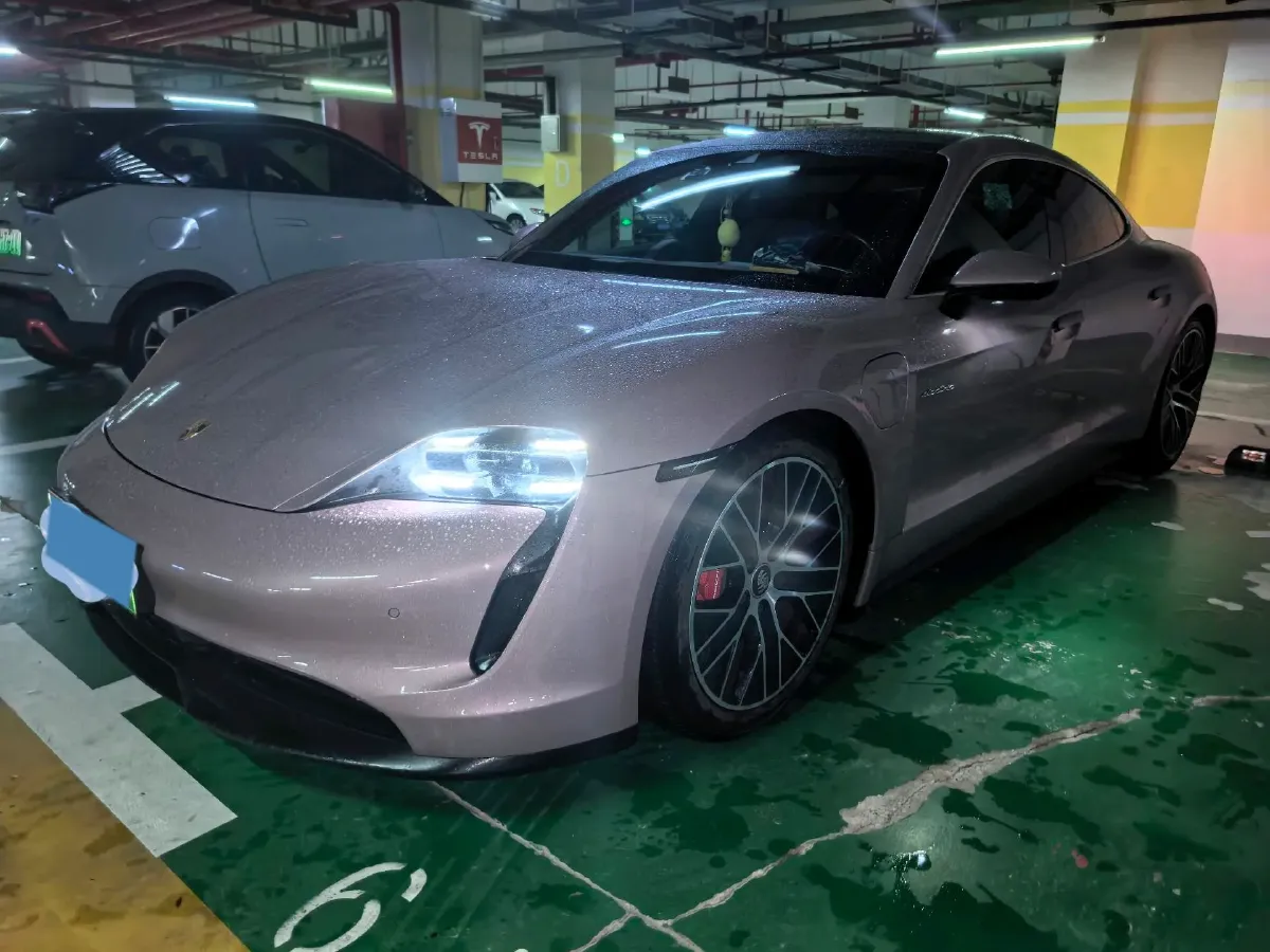 2019 Porsche Taycan 2AT BEV 79.2KWH,autocango,china used car exporter,china ev exporter,chinese used car exporter,chinese used ev exporter