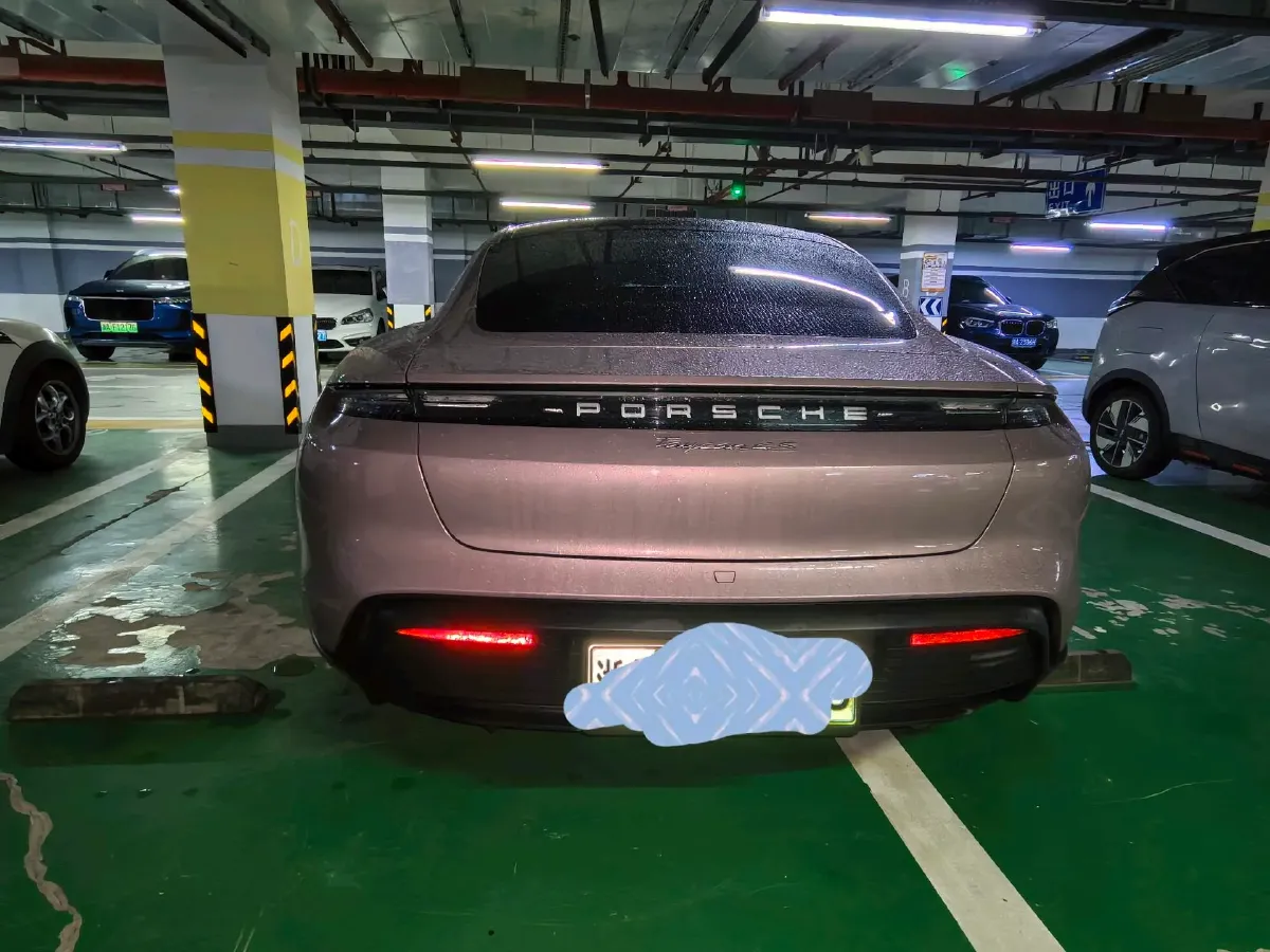 2019 Porsche Taycan 2AT BEV 79.2KWH,autocango,china used car exporter,china ev exporter,chinese used car exporter,chinese used ev exporter