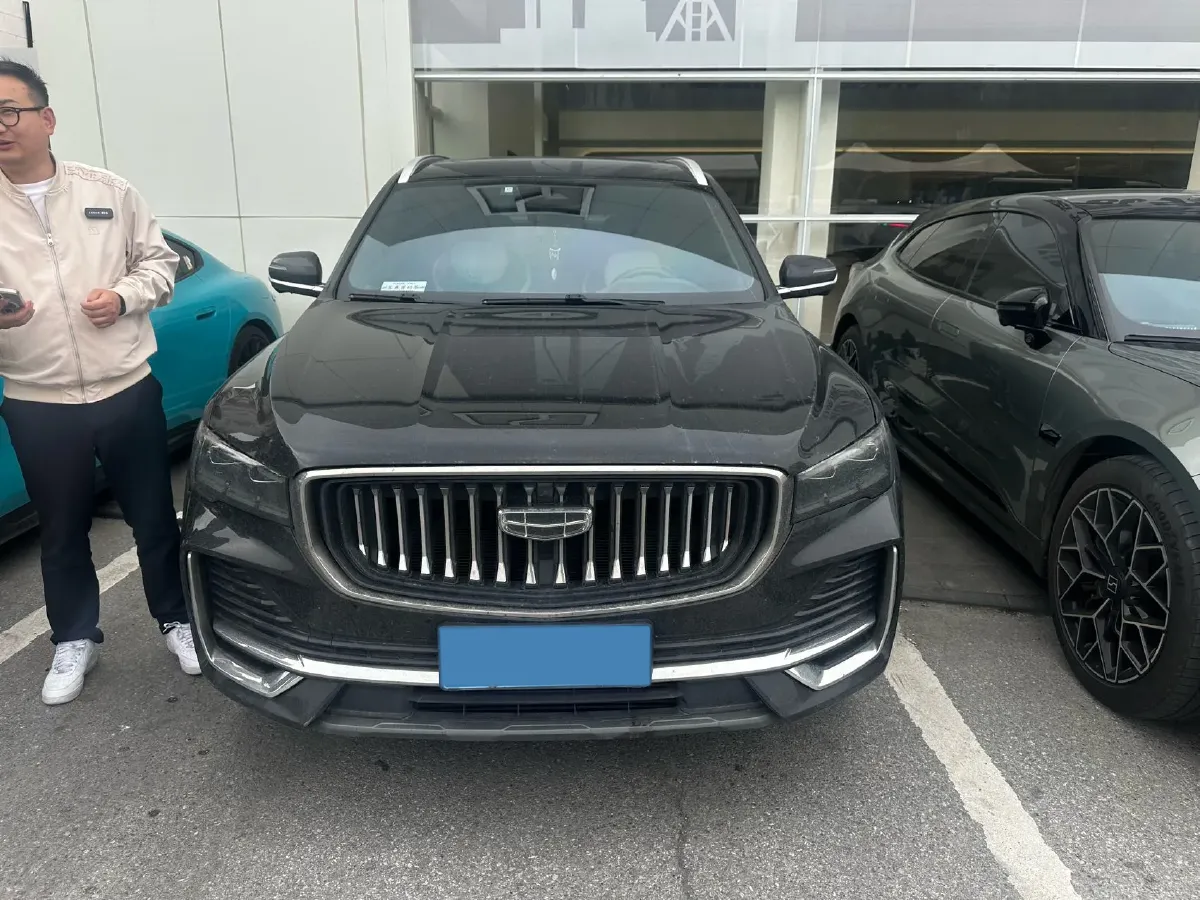 2021 Geely Monjaro 2.0T 218HP L4 7DCT,autocango,china used car exporter,china ev exporter,chinese used car exporter,chinese used ev exporter