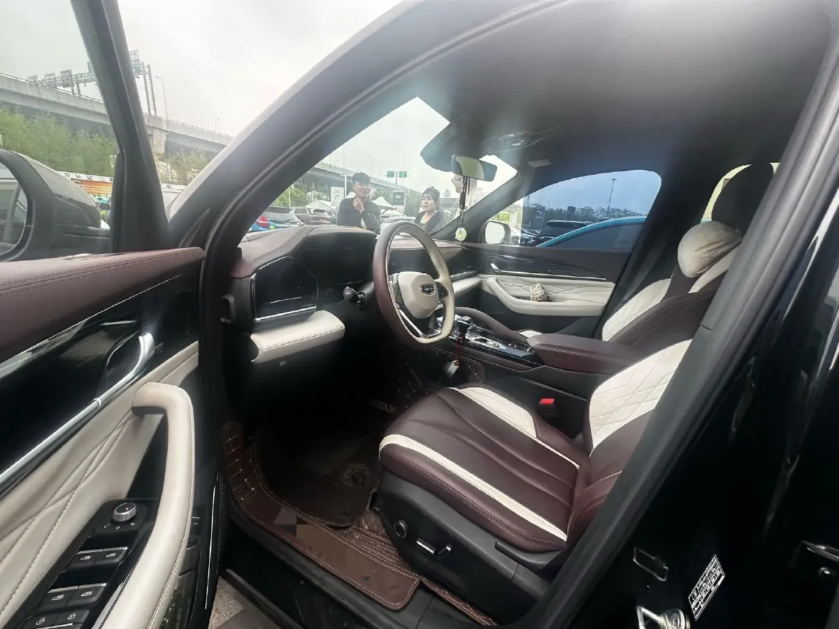 2021 Geely Monjaro 2.0T 218HP L4 7DCT,autocango,china used car exporter,china ev exporter,chinese used car exporter,chinese used ev exporter